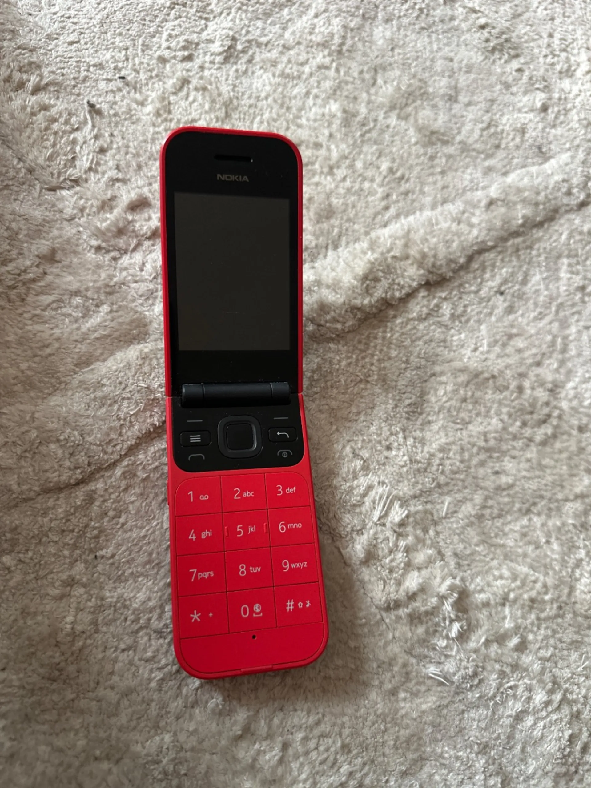 Mobilais tālrunis Nokia 2720 Flip, sarkans