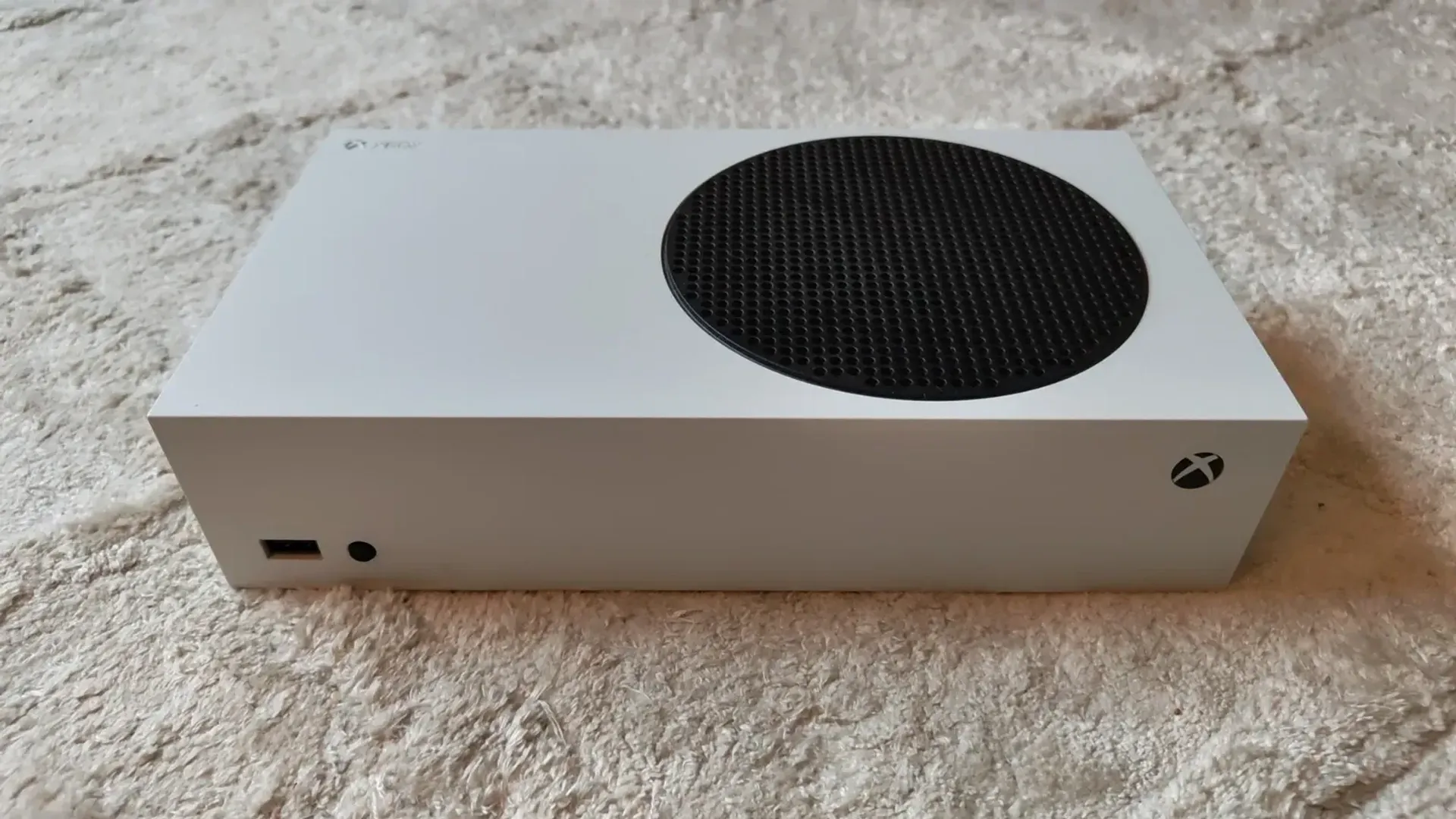 Xbox Series S + 1 oriģinālais kontrolieris, 1. fotoattēls no 5