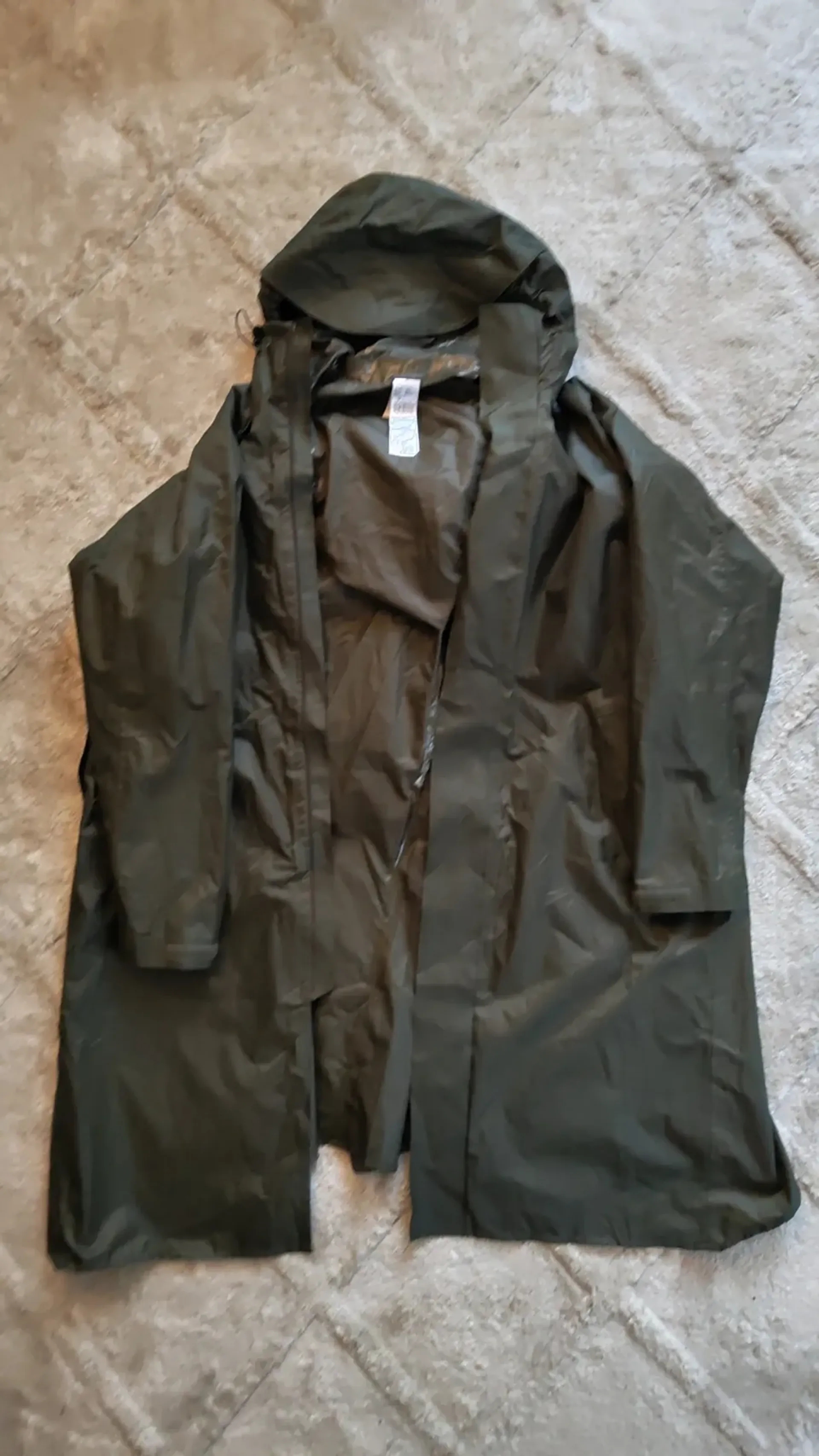 Decathlon Simond Poncho Trek MT900 V2 lietus pončo, 1. fotoattēls no 8